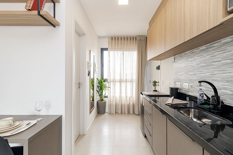 Centro | Estúdio com Piscina e Academia | C296