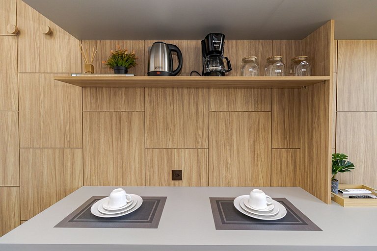 Centro | Estúdio com Piscina e Academia | C303