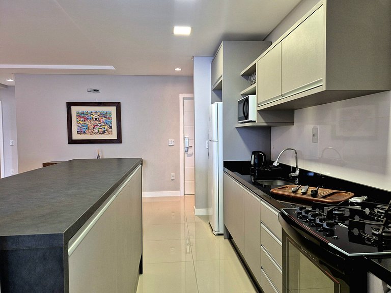 Apartamento de 120 metros no coração de Balneário Camboriú c