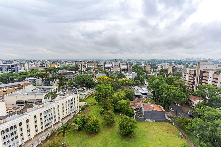 Diamond Tower | Studio com varanda | Batel | C305