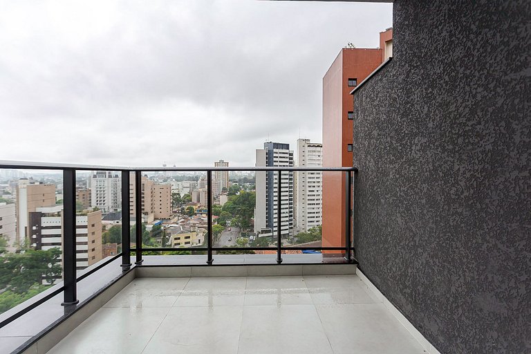 Diamond Tower | Studio com varanda | Batel | C305