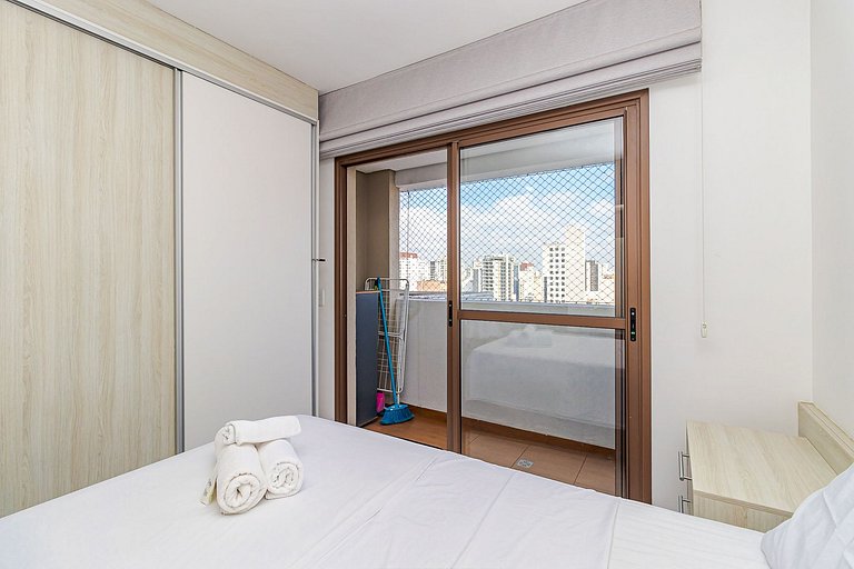 Studio no 17º andar - Shopping estação| UFPR| G018