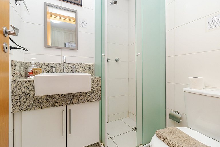 Studio no 17º andar - Shopping estação| UFPR| G018