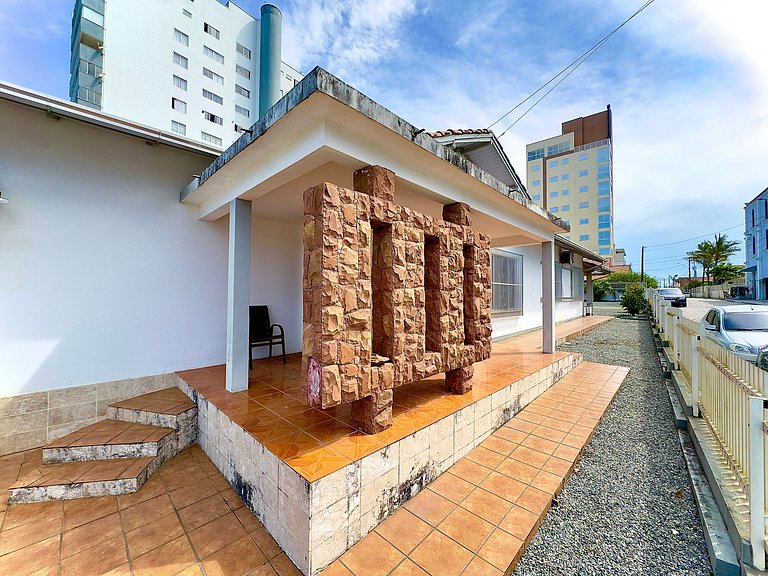 Casa a 100m da Praia | 2 Quartos | Piçarras | P304