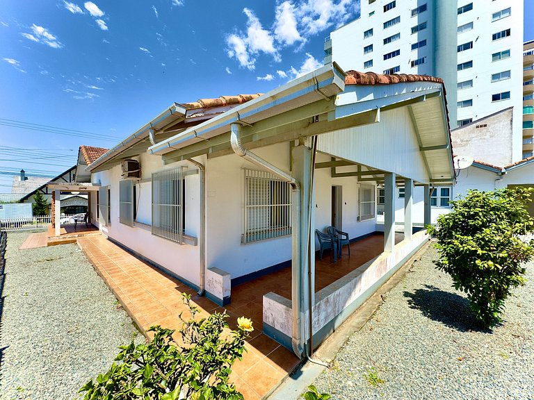 Casa a 100m da Praia | 2 Quartos | Piçarras | P304