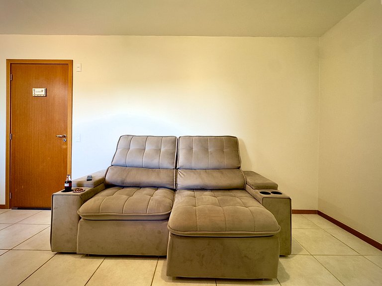 Cond. Clube | 20min Beto Carrero | 50m da praia