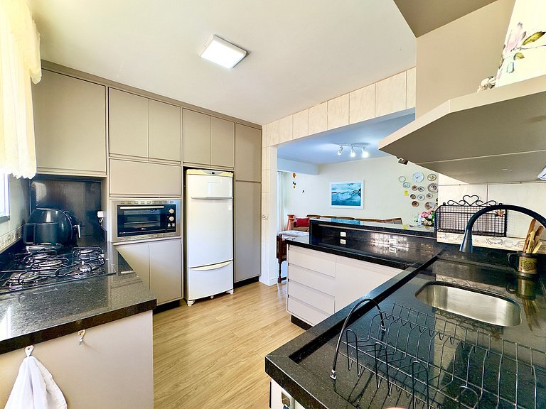 Beira-mar Piçarras | Vista Panorâmica | 3 Quartos