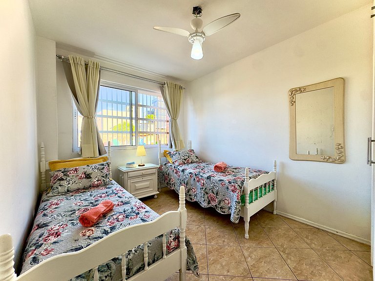 Beira-mar Piçarras | Vista Panorâmica | 3 Quartos