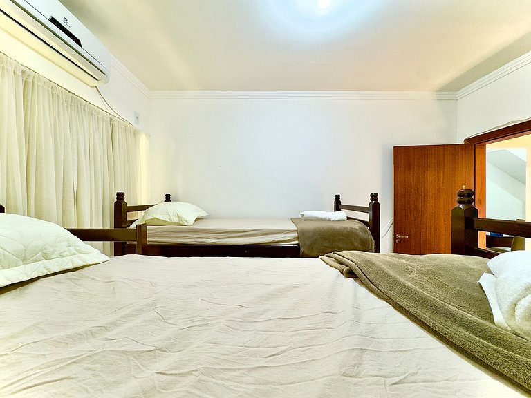 Churrasqueira | 250m da Praia | 7 Pessoas