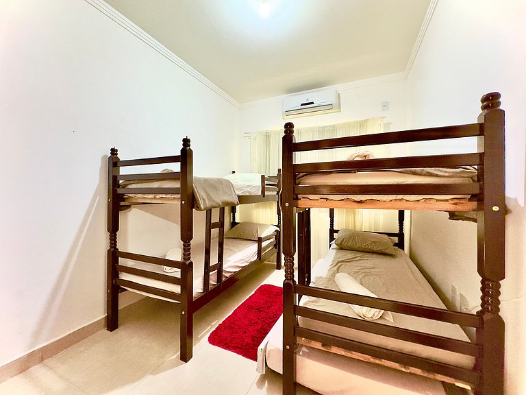 Churrasqueira | 250m da Praia | 7 Pessoas