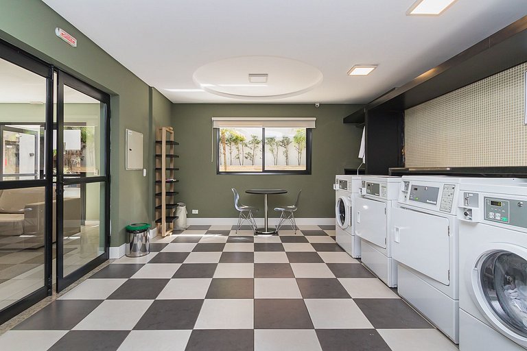 Rossi 145 | Estúdio com Piscina e Academia | C317