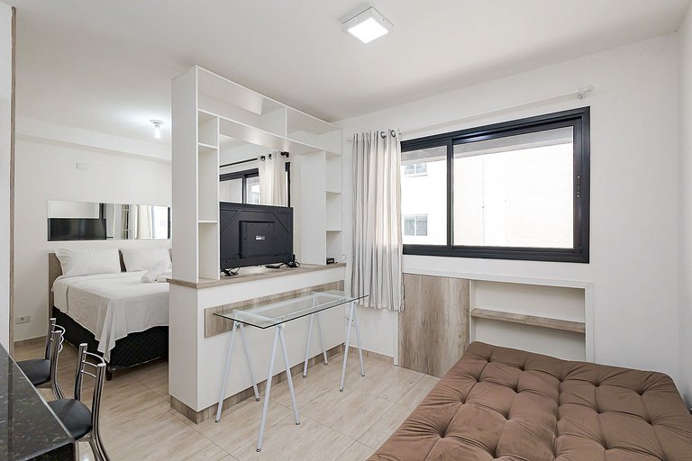 Rossi 145 | Estúdio com Piscina e Academia | C317