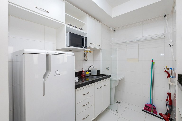 Rossi 145 | Estúdio com Piscina e Academia | C317