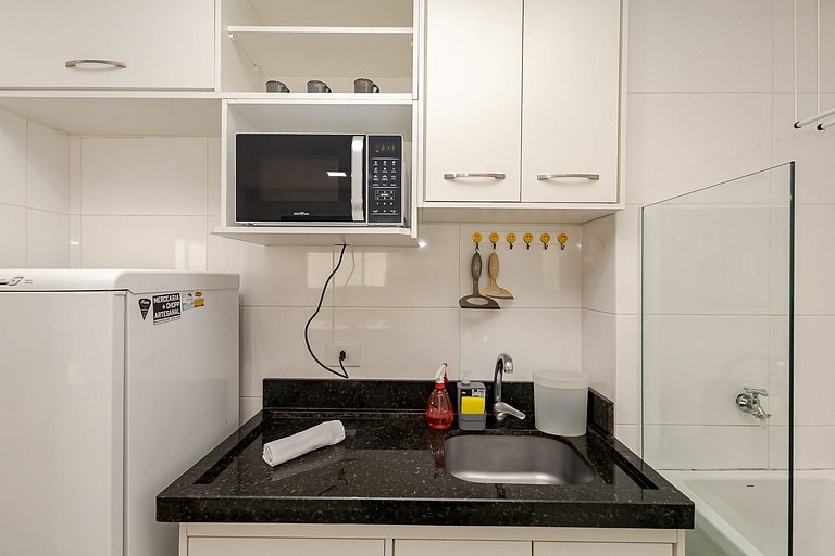 Rossi 145 | Estúdio com Piscina e Academia | C317