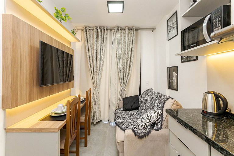 Cena Living | Com varanda | C318