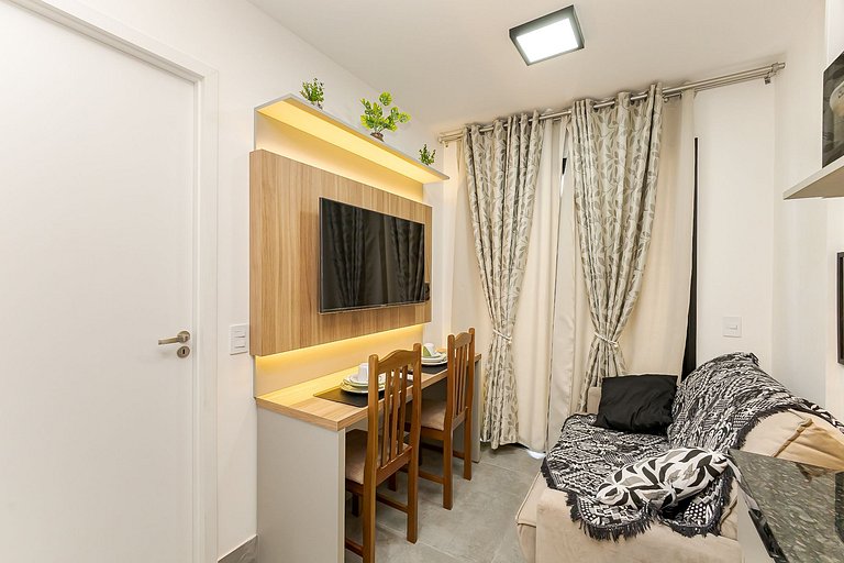 Cena Living | Com varanda | C318