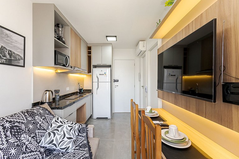 Cena Living | Com varanda | C318