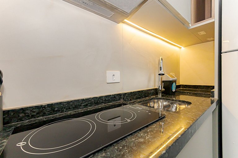 Cena Living | Com varanda | C318