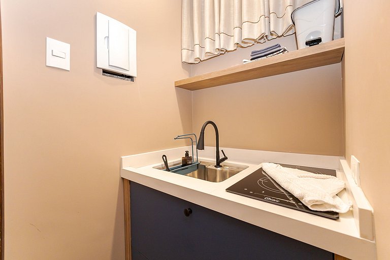 Estúdio Prático | Centro de Curitiba | C323