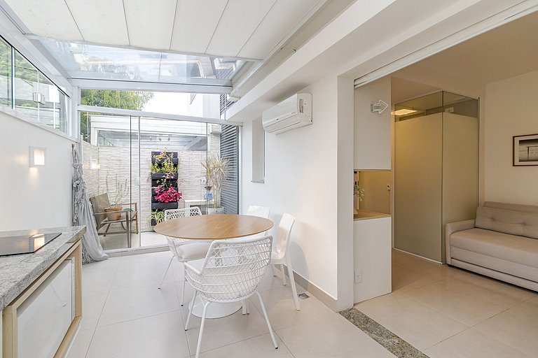 Conforto | Churrasqueira | Parque Barigui - C325