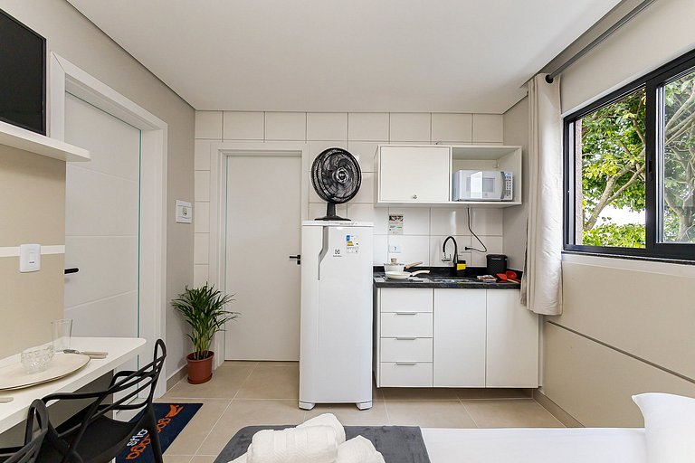 Localização Excelente: UFPR & Shopping | G026