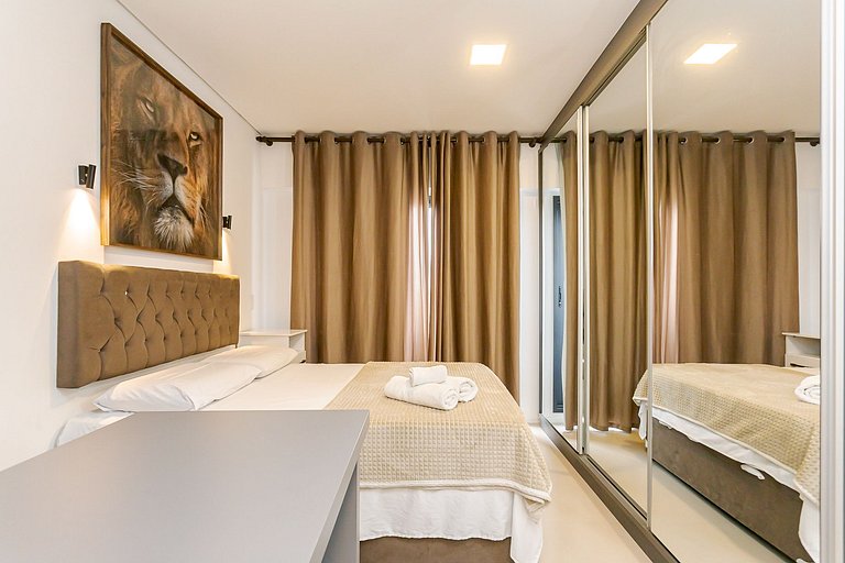 Centro | Piscina | Academia | C329