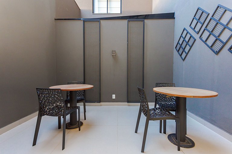 Santi Residence com sacada - Mercês - G031