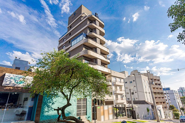 Santi Residence com sacada - Mercês - G031