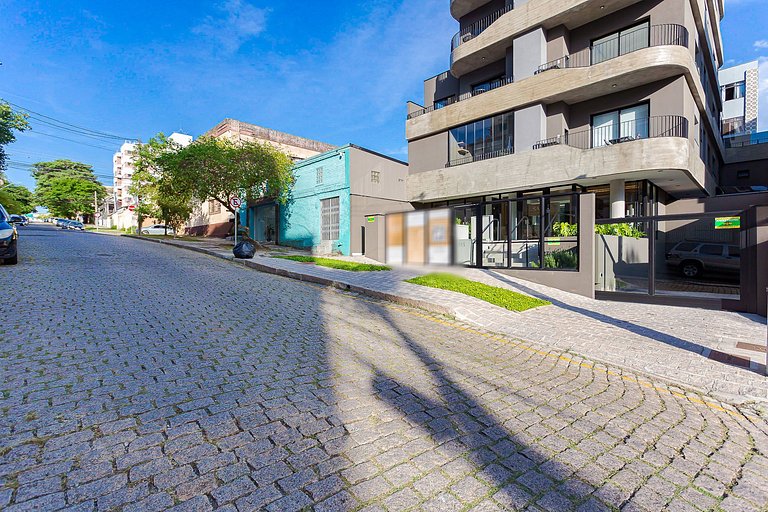 Santi Residence com sacada - Mercês - G031