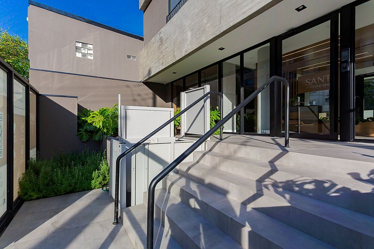 Santi Residence com sacada - Mercês - G031