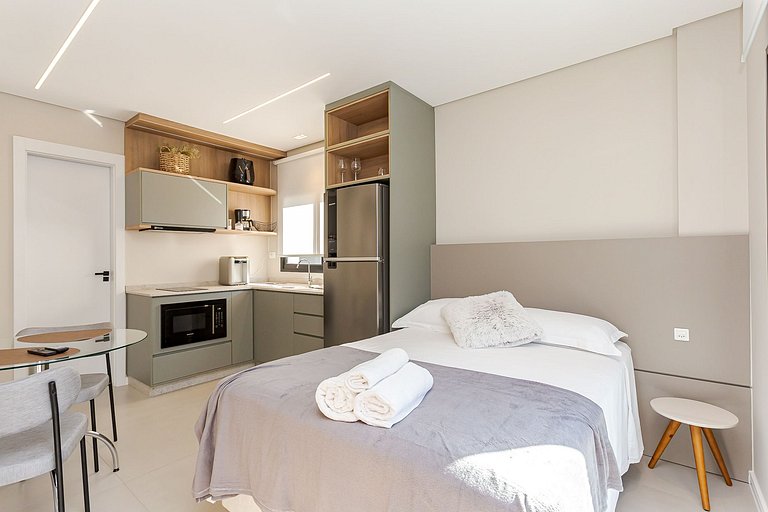 Santi Residence com sacada - Mercês - G031