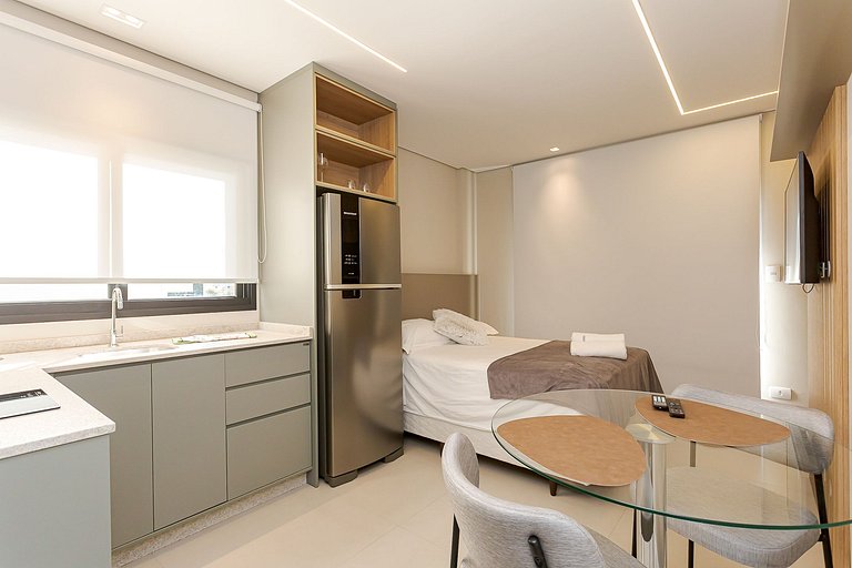 Santi Residence com sacada - Mercês - G031