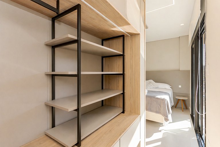 Santi Residence com sacada - Mercês - G031